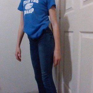 dark wash blue jeans